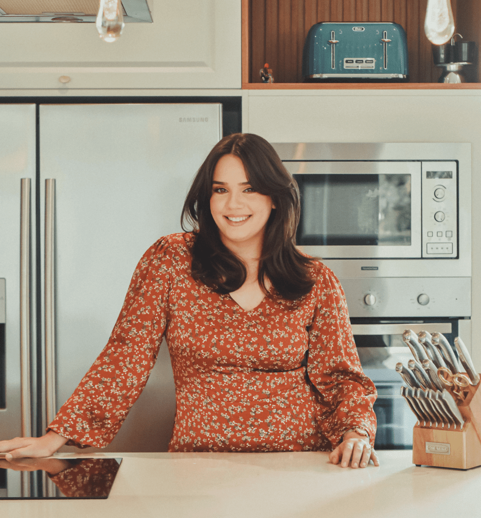 camila-amaral-arquiteta-arquitetura-familiar-projetos-pilar-do-sul-votorantim-sorocaba-perfil